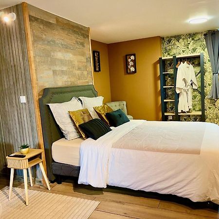 Le Manoir Des Haies Spa Les Champs-Geraux Ngoại thất bức ảnh