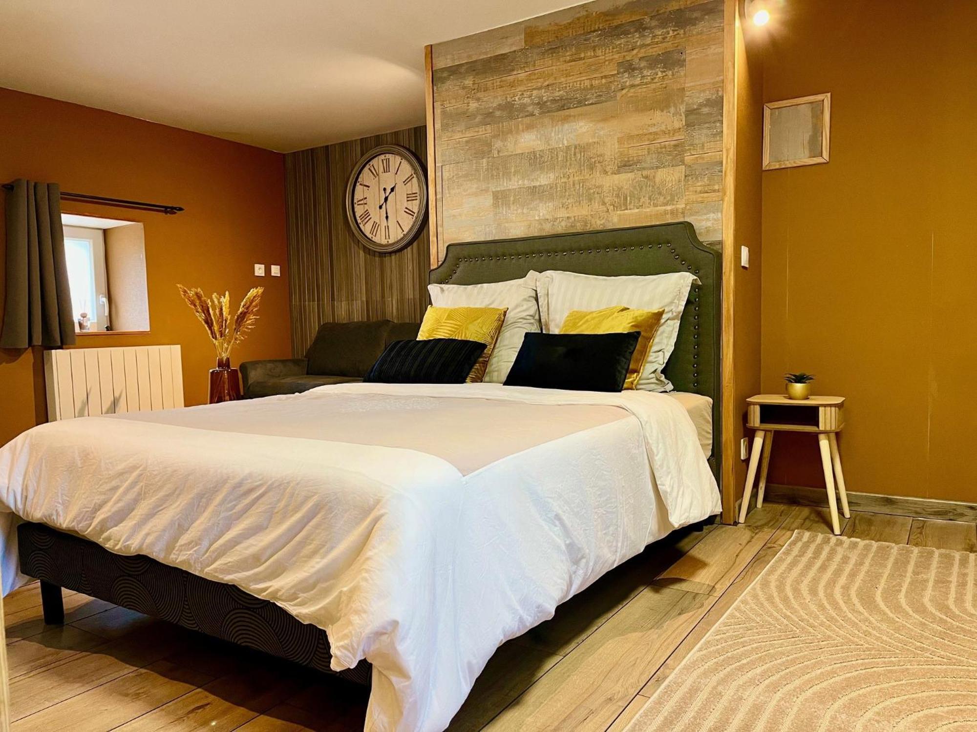 Le Manoir Des Haies Spa Les Champs-Geraux Ngoại thất bức ảnh