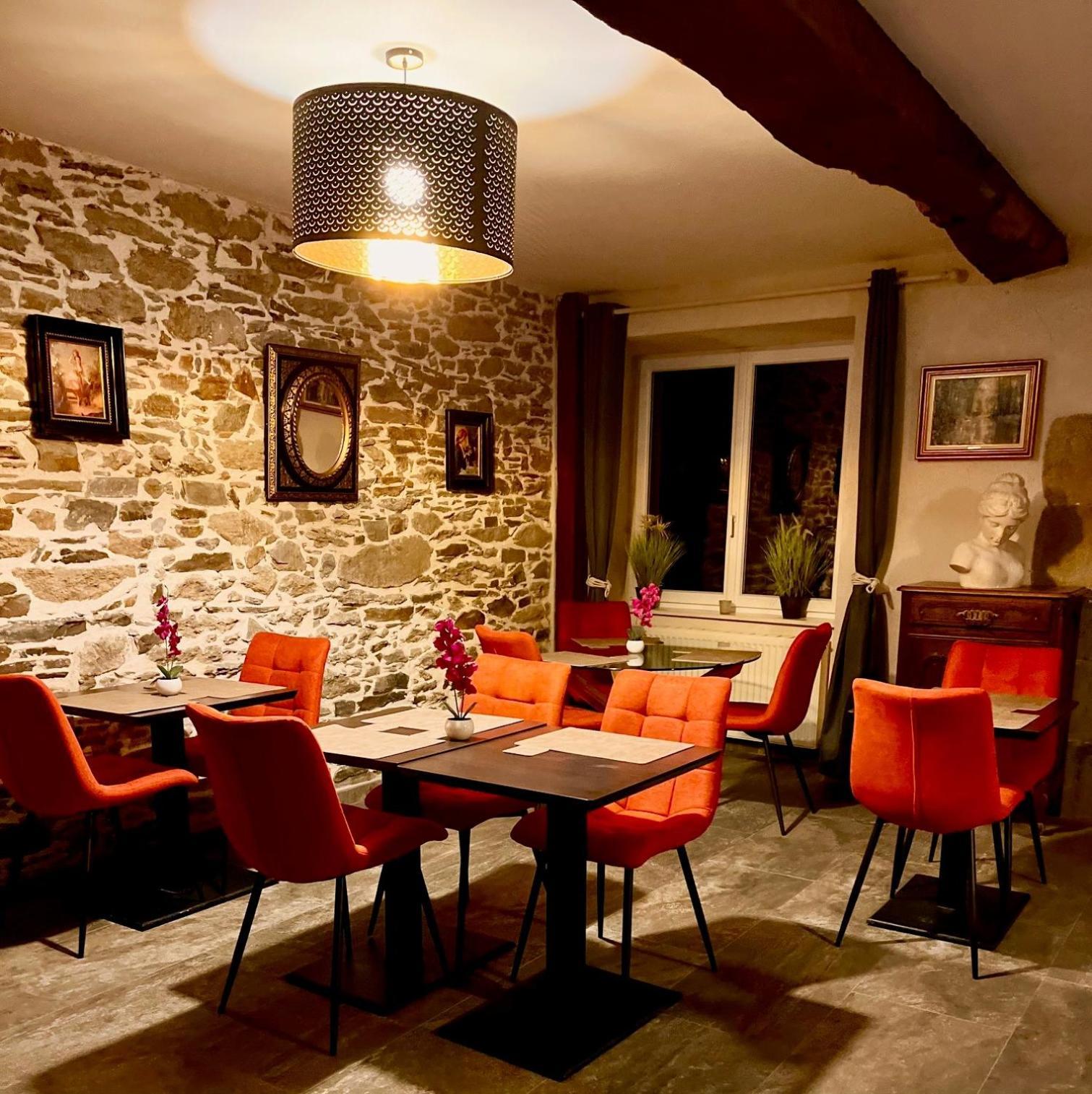 Le Manoir Des Haies Spa Les Champs-Geraux Ngoại thất bức ảnh